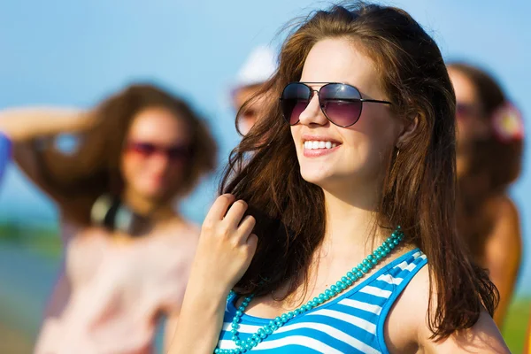 Young girl — Stock Photo, Image