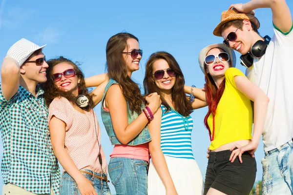 Group of young people — Stock Photo, Image