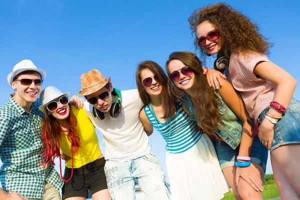 Group of young people — Stock Photo, Image