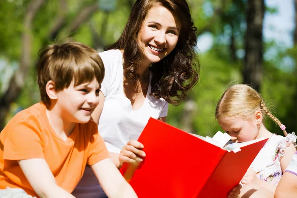 Game in park — Stock Photo, Image