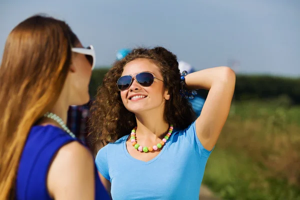 Youth and friendship — Stock Photo, Image