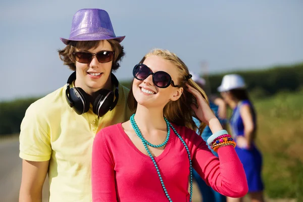 Pareja joven — Foto de Stock