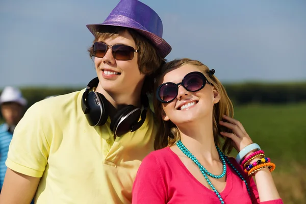 Pareja joven — Foto de Stock