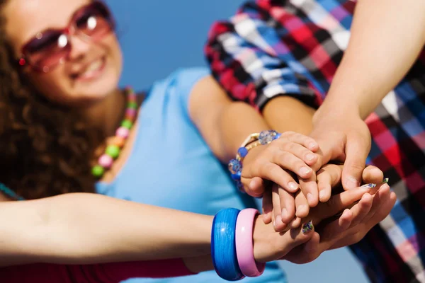 Friendship gesture — Stock Photo, Image