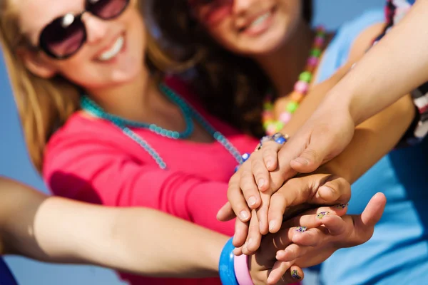 Friendship gesture — Stock Photo, Image