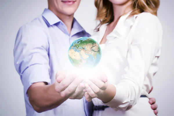 Young happy couple — Stock Photo, Image