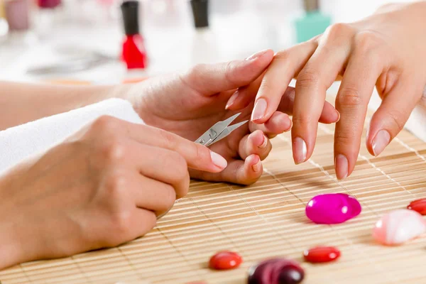 Mujer en el salón de belleza — Foto de Stock