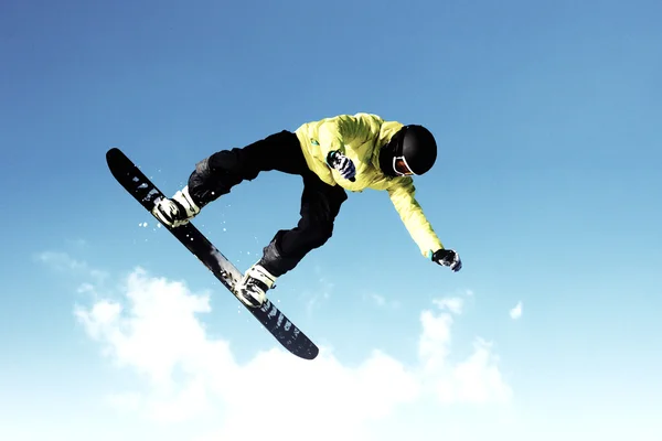 Snowboard en las montañas — Foto de Stock