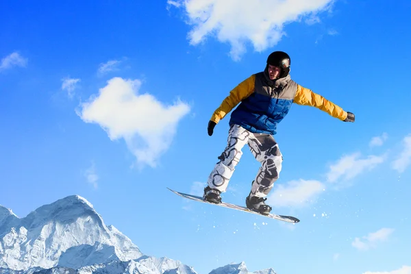 Snowboard in montagna — Foto Stock