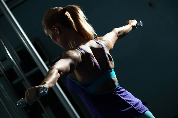 Shoulder workout — Stock Photo, Image