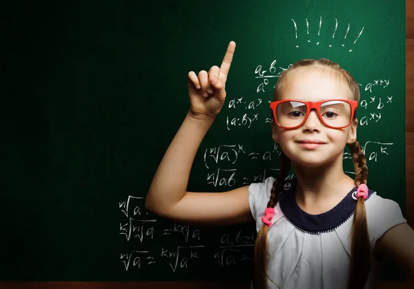 Smart schoolgirl — Stock Photo, Image