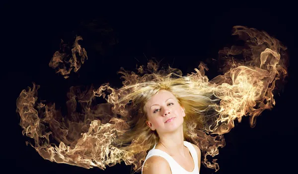 Blonde en feu — Photo