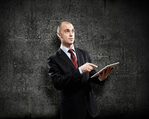 Man with tablet pc — Stock Photo, Image