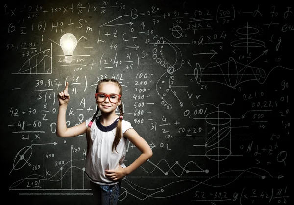 Smart schoolgirl — Stock Photo, Image