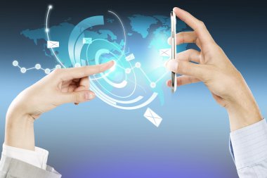 cep telefonu kullaranarak eller