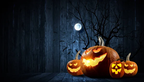 Imagem de Halloween com abóboras. Meios mistos — Fotografia de Stock