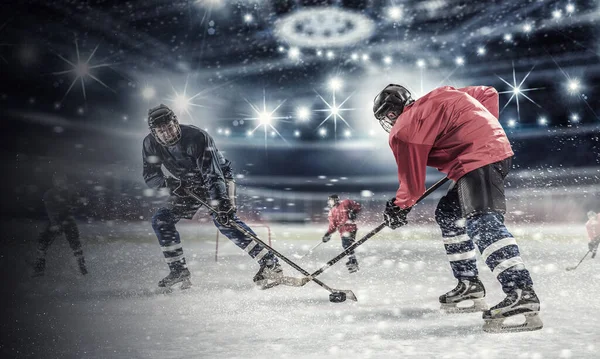 Online-Sportschau. Gemischte Medien — Stockfoto