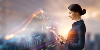 İş ve yenilik kavramı. Karışık ortam