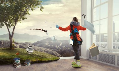 Dünya konseptini keşfeden kadın gezgin.