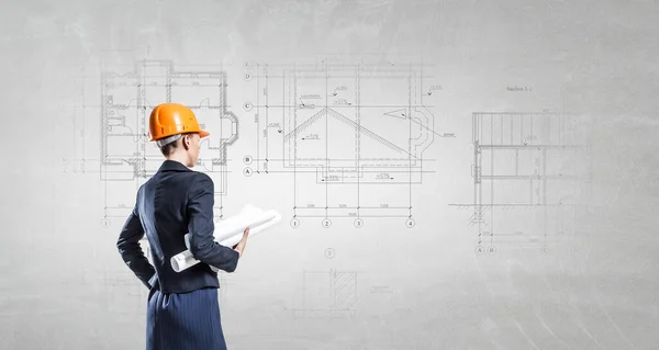 Concepto de la industria de la construcción con borradores y planos —  Fotos de Stock