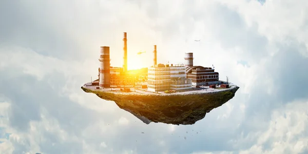 Промислова електростанція з димом — стокове фото