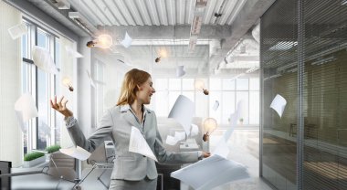 İletişim ve yenilik kavramı. Karışık ortam