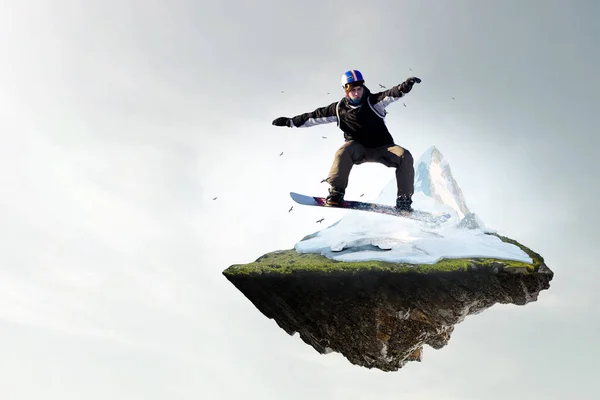 Snowboardåkare Och Alpernas Landskap Blandade Medier — Stockfoto