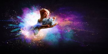 Kapalı eller sürpriz hediye kutusu veriyor. Karışık ortam