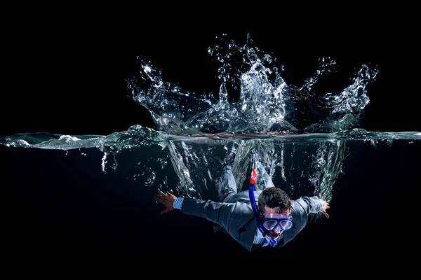 Grappige Zakenman Die Onder Water Zwemt Gemengde Media — Stockfoto