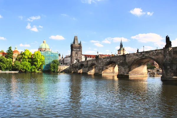 Charles bridge in Prague — Stock Photo, Image