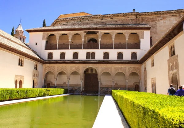 Patio w alhambra — Zdjęcie stockowe