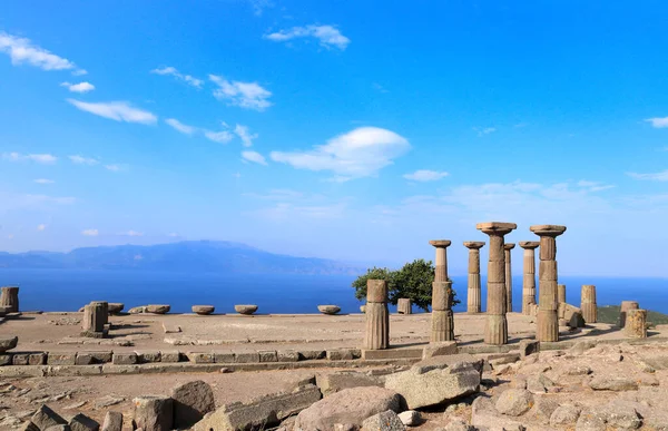 Antiguas Columnas Del Templo Atenea Assos Canakkale Turquía Día Verano — Foto de Stock
