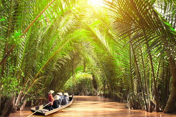 Bootsfahrer Delta Des Mekong Vietnam Asien Eine Touristenattraktion Bootsfahrt Durch — Stockfoto