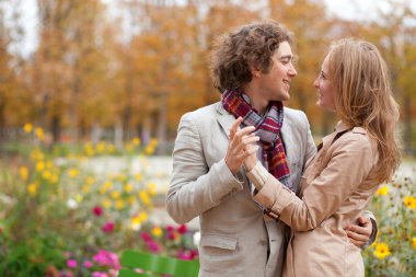 Romantik Çift bir tarih olması, Sonbahar,