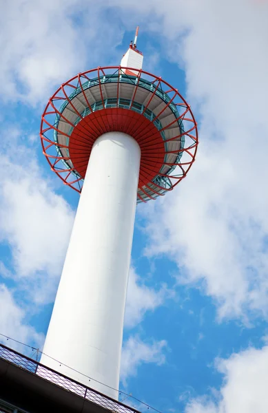 Aussichtsturm in Kyoto, direkt vor dem Hauptbahnhof — Stockfoto