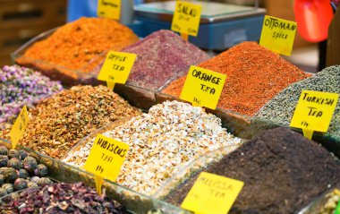 farklı tür-in çay pazarında