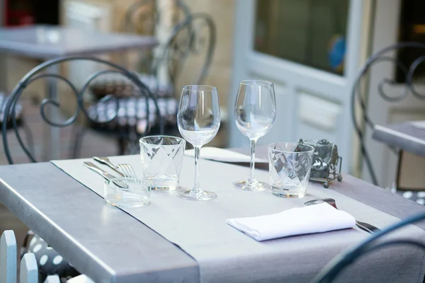 Table of an outdoor French cafe — Stock Photo, Image