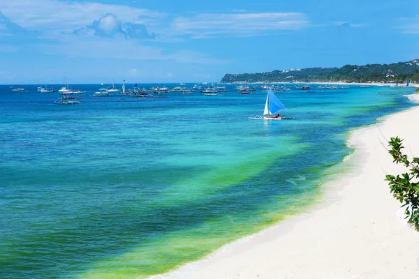 Perfektní pláž ostrova boracay, Filipíny — Stock fotografie