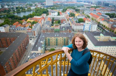 üstünde belgili tanımlık tepe-in vor frelsers kirke kız