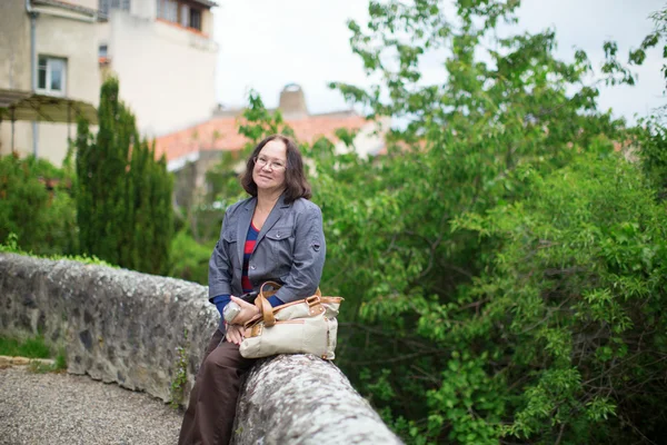 Smiling middle-aged woman — Stock Photo, Image