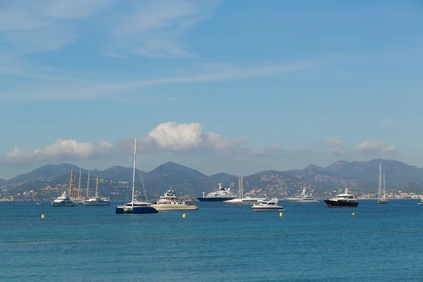 Vista panorâmica da costa em Cannes — Fotografia de Stock