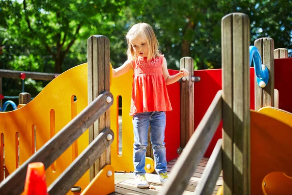 Adorable Little Girl Playground Sunny Day Preschooler Child Playing Slide — Stock Photo, Image