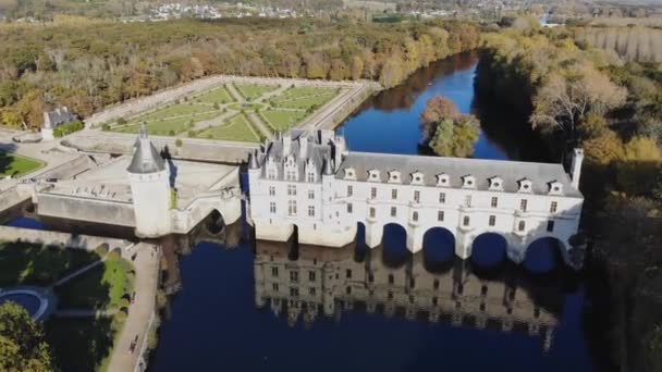 Повітряний Безпілотний Вид Середньовічного Французького Замку Ченонсо Його Сади Річці — стокове відео