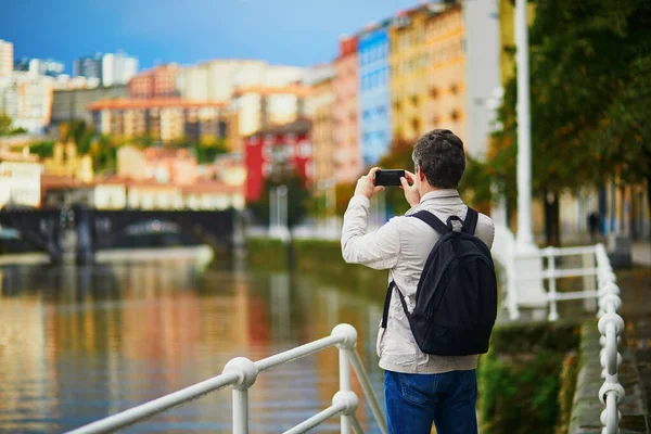 Tourist Taking Photo Colorful Buildings Street Bilbao Basque Country Spain — ストック写真