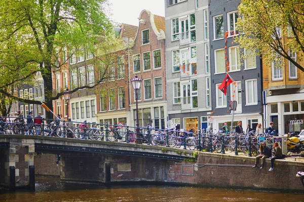 Amsterdam Netherlands May 2022 Lots Bikes Parked Bridges Embankments Amsterdam — Fotografia de Stock