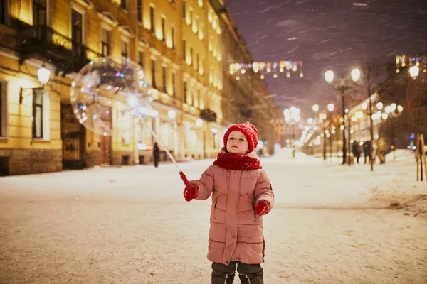 Happy Preschooler Girl Playing Illuminated Balloon Street Snow Winter Day — Stock Photo, Image
