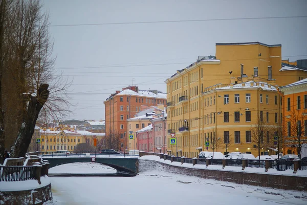 Набережная Реки Мойка Холодный Снежный Зимний День Санкт Петербурге — стоковое фото