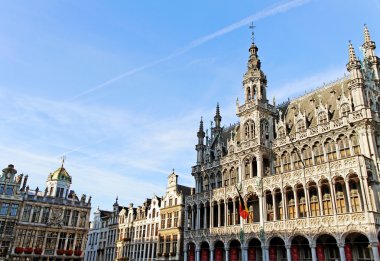 Brüksel grand place bina.