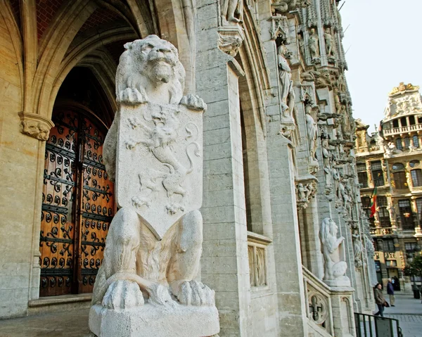 Brussels grand place buildings. — Stock Photo, Image