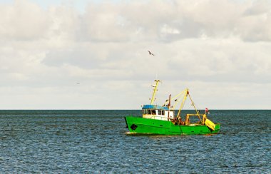 eski balıkçı gemisi.
